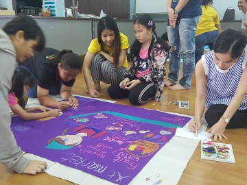 อาสาสร้างสื่อการเรียนรู้บนผืนผ้า 30 มิ.ย. 62 Volunteer to Create Learning Material on Canvas – in Thailand June, 30 ,19